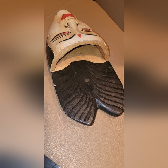 VINTAGE HANDCARVED WOODEN 6X12" WALL SCULPTURED WALL MASK - Picture 2 of 9